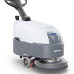 Nilfisk schrobzuigmachine SC 370 compleet batterijen en lader